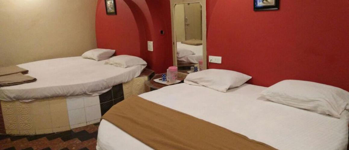 R Wood Resort Matheran Zewnętrze zdjęcie